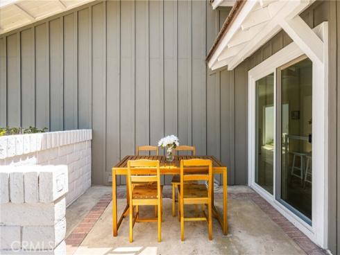 12 Blackswan , Irvine, CA