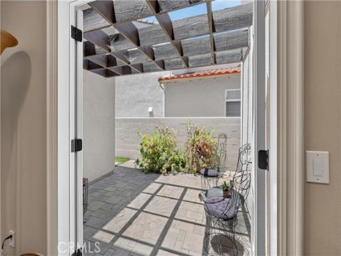 8 Castlebar , Irvine, CA
