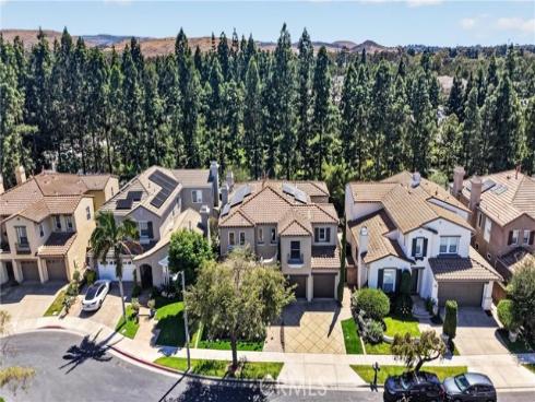 8 Castlebar , Irvine, CA