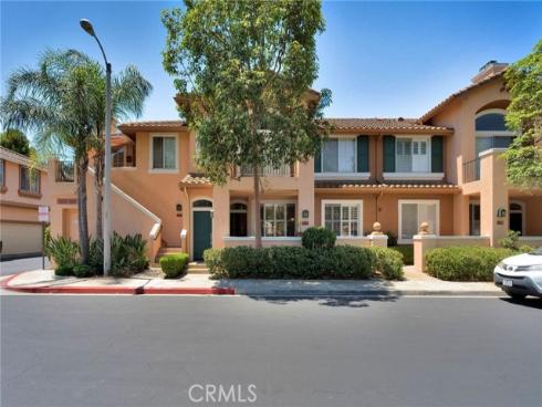1602  Solvay Aisle  , Irvine, CA