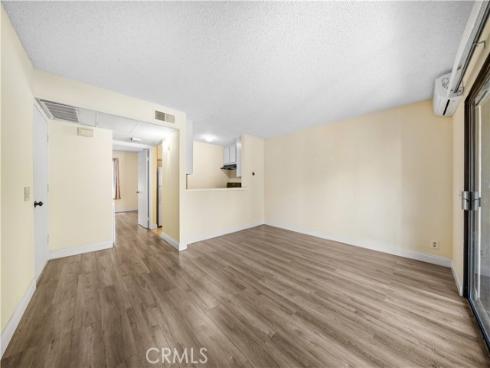 208 Orange Blossom , Irvine, CA