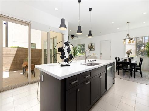 129  Terrapin  , Irvine, CA