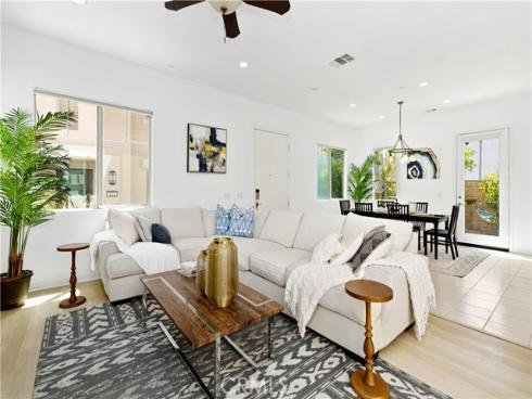129  Terrapin  , Irvine, CA