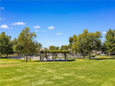 8 Autumn Oak , Irvine, CA