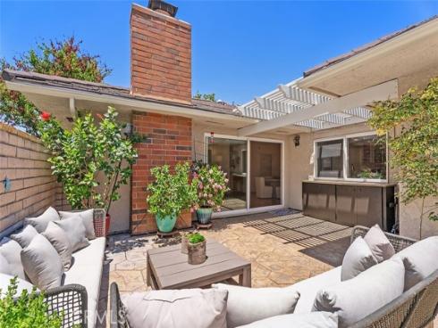 17261  Citron  , Irvine, CA