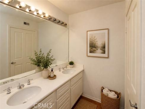 707 Solvay Aisle , Irvine, CA