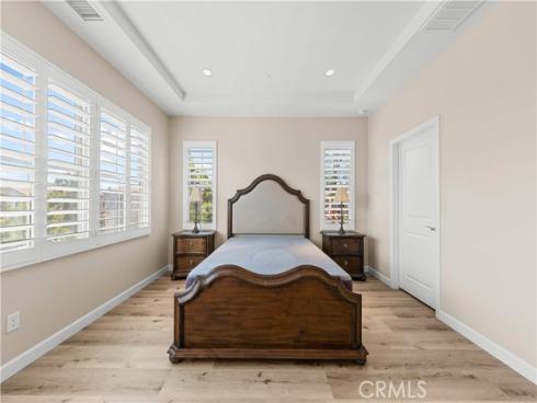 77 Rembrandt , Irvine, CA