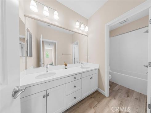 77 Rembrandt , Irvine, CA
