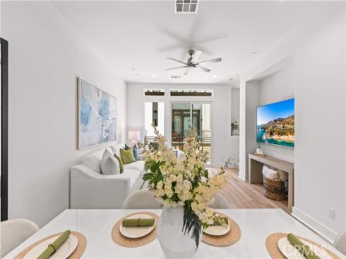 152  Keeper  , Irvine, CA