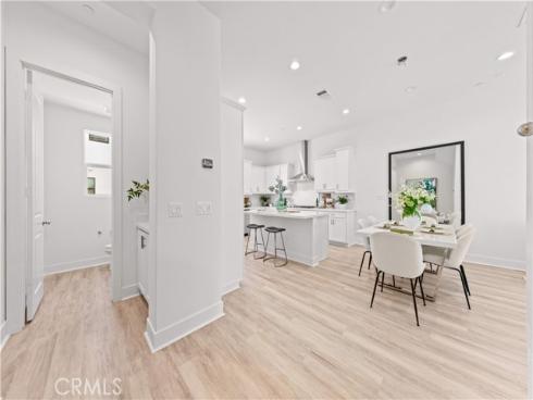 152  Keeper  , Irvine, CA