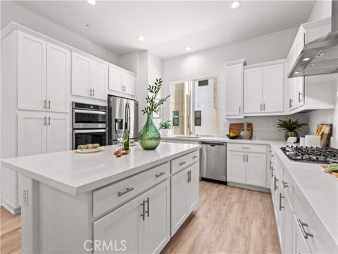 152  Keeper  , Irvine, CA