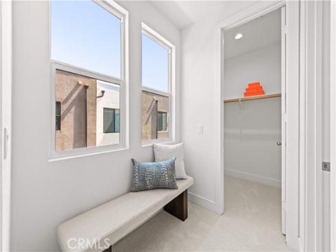 152  Keeper  , Irvine, CA