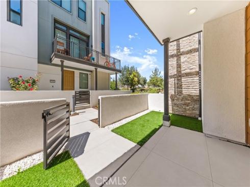 152  Keeper  , Irvine, CA