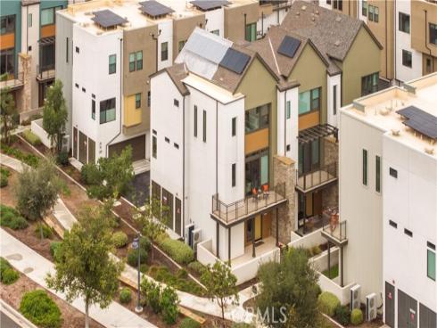 152  Keeper  , Irvine, CA