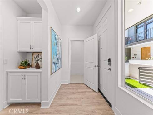 152  Keeper  , Irvine, CA