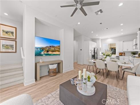 152  Keeper  , Irvine, CA