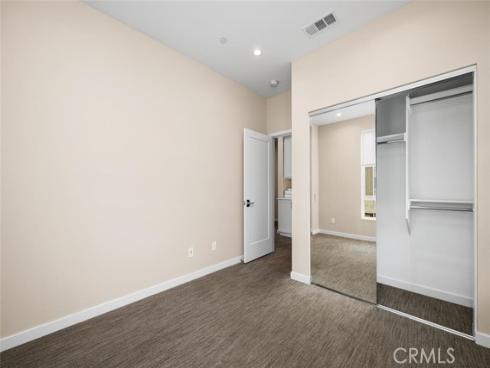 2258 Synergy , Irvine, CA