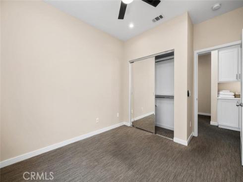 2258 Synergy , Irvine, CA