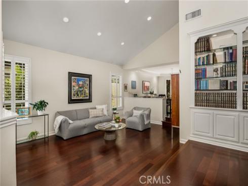 57 Emerald , Irvine, CA