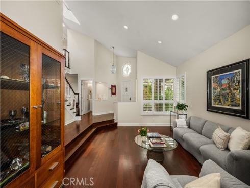 57 Emerald , Irvine, CA