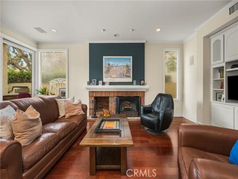 57 Emerald , Irvine, CA