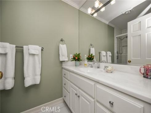 57 Emerald , Irvine, CA