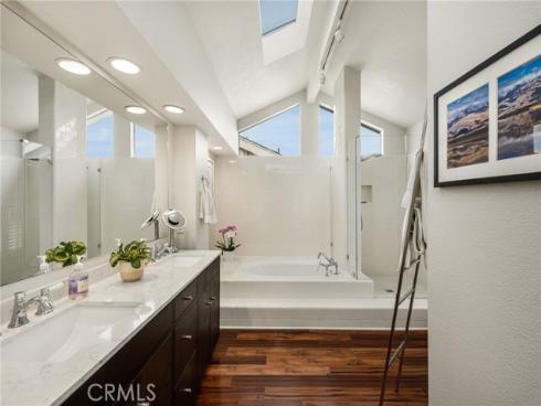 57 Emerald , Irvine, CA