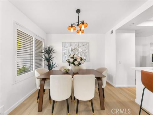 419  Deerfield  93  Avenue, Irvine, CA