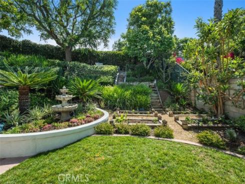 16  Charity  , Irvine, CA