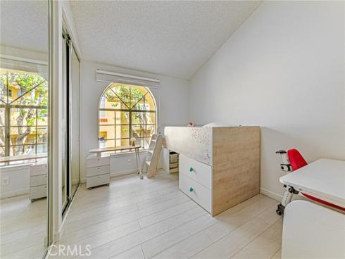 55 Alicante Aisle , Irvine, CA