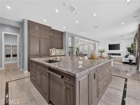 61 Buttonquail , Irvine, CA