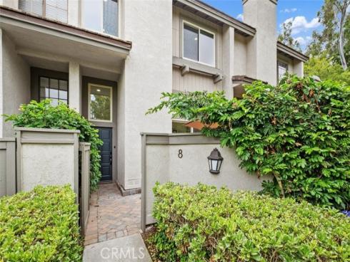 8 Summer Breeze , Irvine, CA