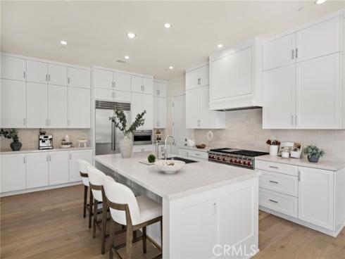 305  Brimwood  , Irvine, CA
