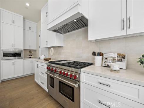 305  Brimwood  , Irvine, CA