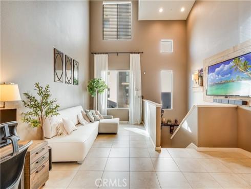 507 Rockefeller , Irvine, CA