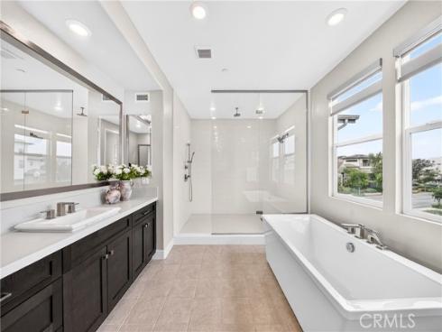125 Source , Irvine, CA