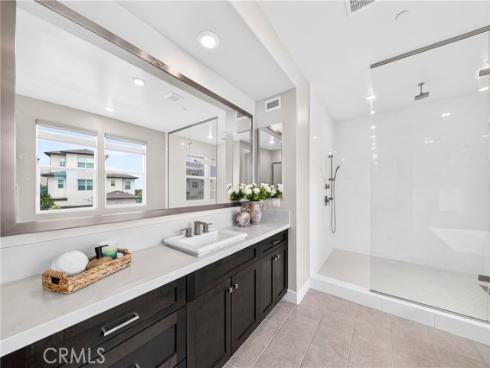 125 Source , Irvine, CA