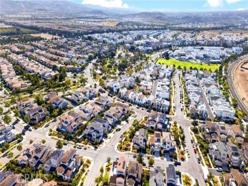 125 Source , Irvine, CA