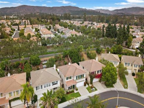 31  Tradition   Place, Irvine, CA