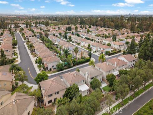 31  Tradition   Place, Irvine, CA