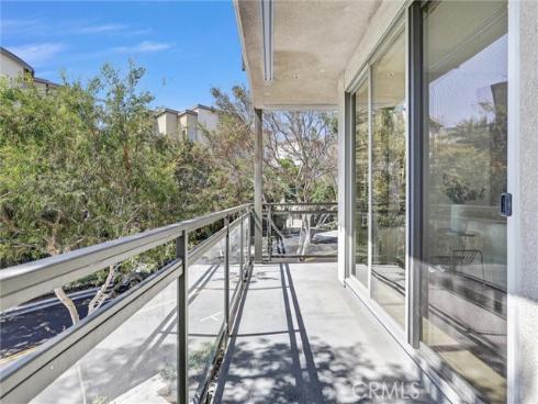 600 Rockfeller , Irvine, CA