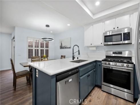 336  Lemon  , Irvine, CA