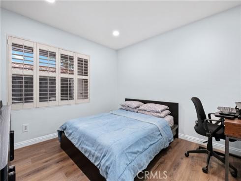 336  Lemon  , Irvine, CA