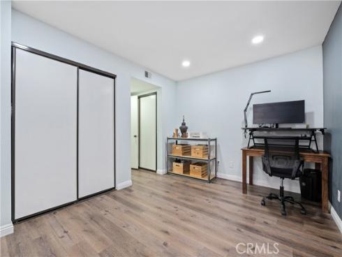 336  Lemon  , Irvine, CA