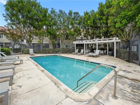 336  Lemon  , Irvine, CA