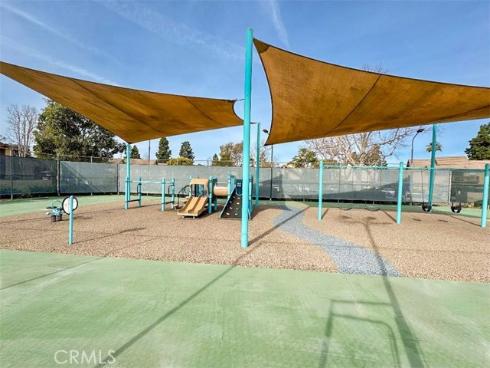 336  Lemon  , Irvine, CA