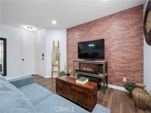 336  Lemon  , Irvine, CA
