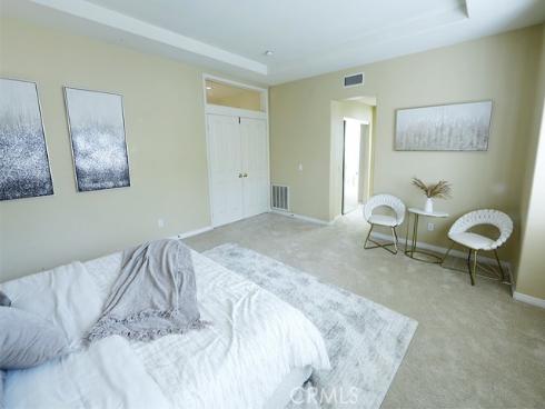 60 Edenbrook , Irvine, CA
