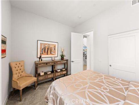 272 Merit , Irvine, CA