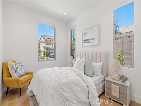 218 Evaroad , Irvine, CA